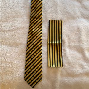 Hisdern toe & pocket square